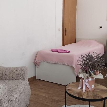 Apartmani Luna Baška Voda Exteriér fotografie