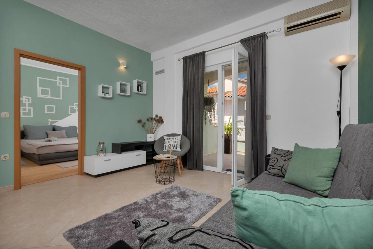 Apartmani Luna Baška Voda Exteriér fotografie