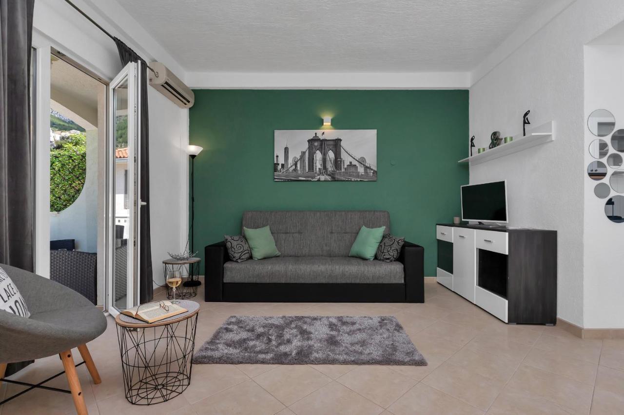 Apartmani Luna Baška Voda Exteriér fotografie