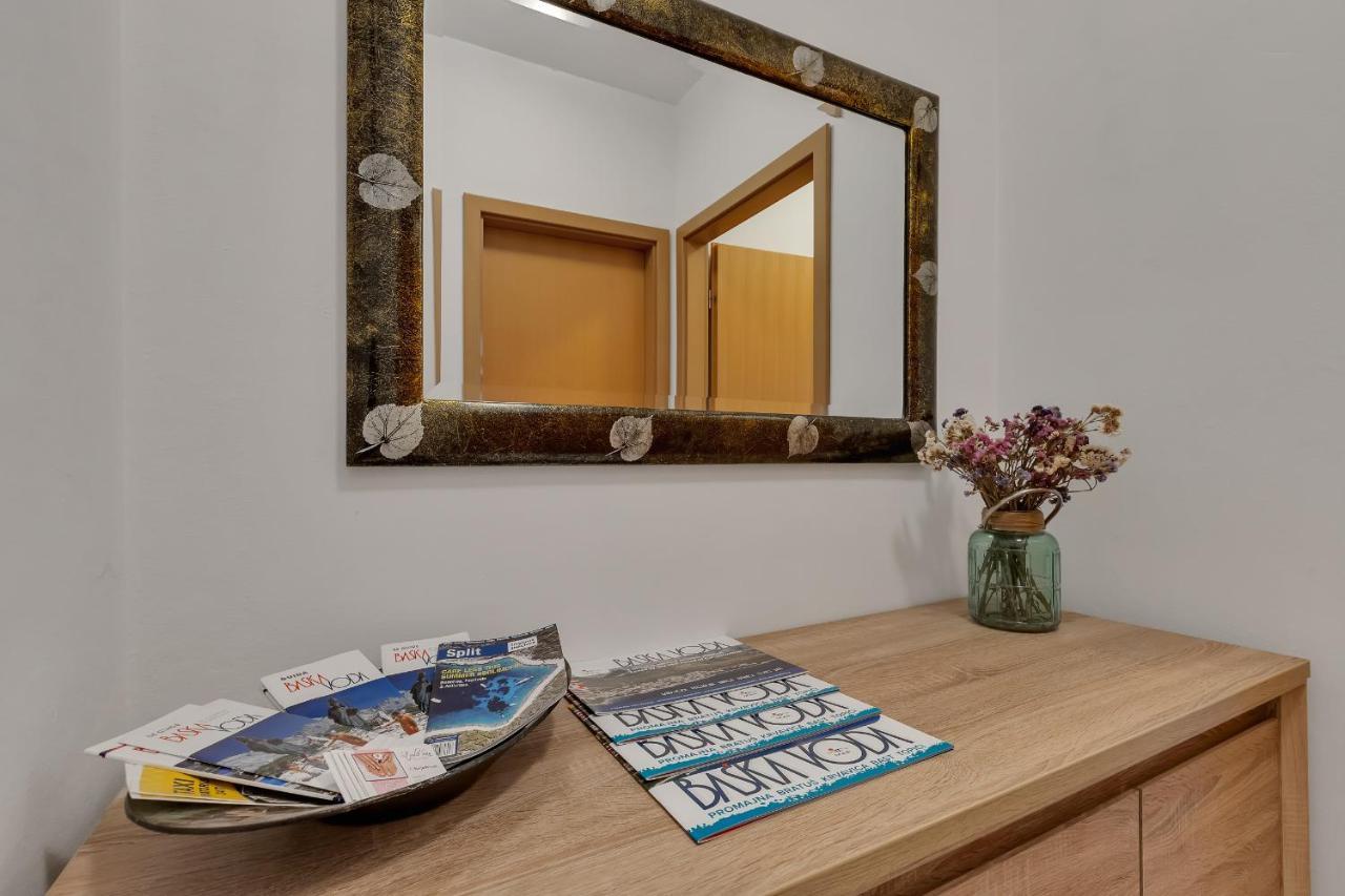 Apartmani Luna Baška Voda Exteriér fotografie